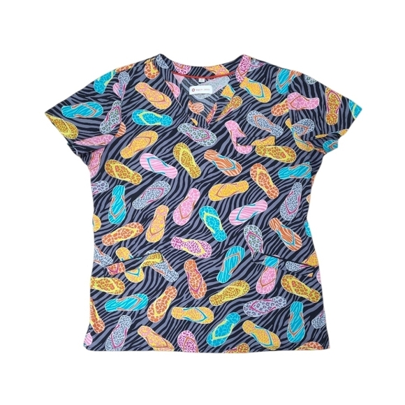 White Cross Flup Flop Print Scrubbs Size Medium - Picture 1 of 7